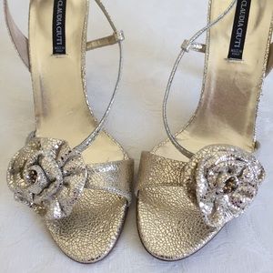 Claudia Ciuti gold flower appliqué sandals